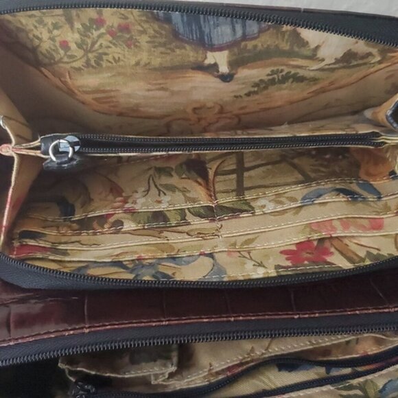 VTG Brighton Burgundy leather crocodile embossed shoulder bag - Picture 3 of 11